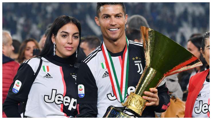 Ronaldo e Georgina premiazione