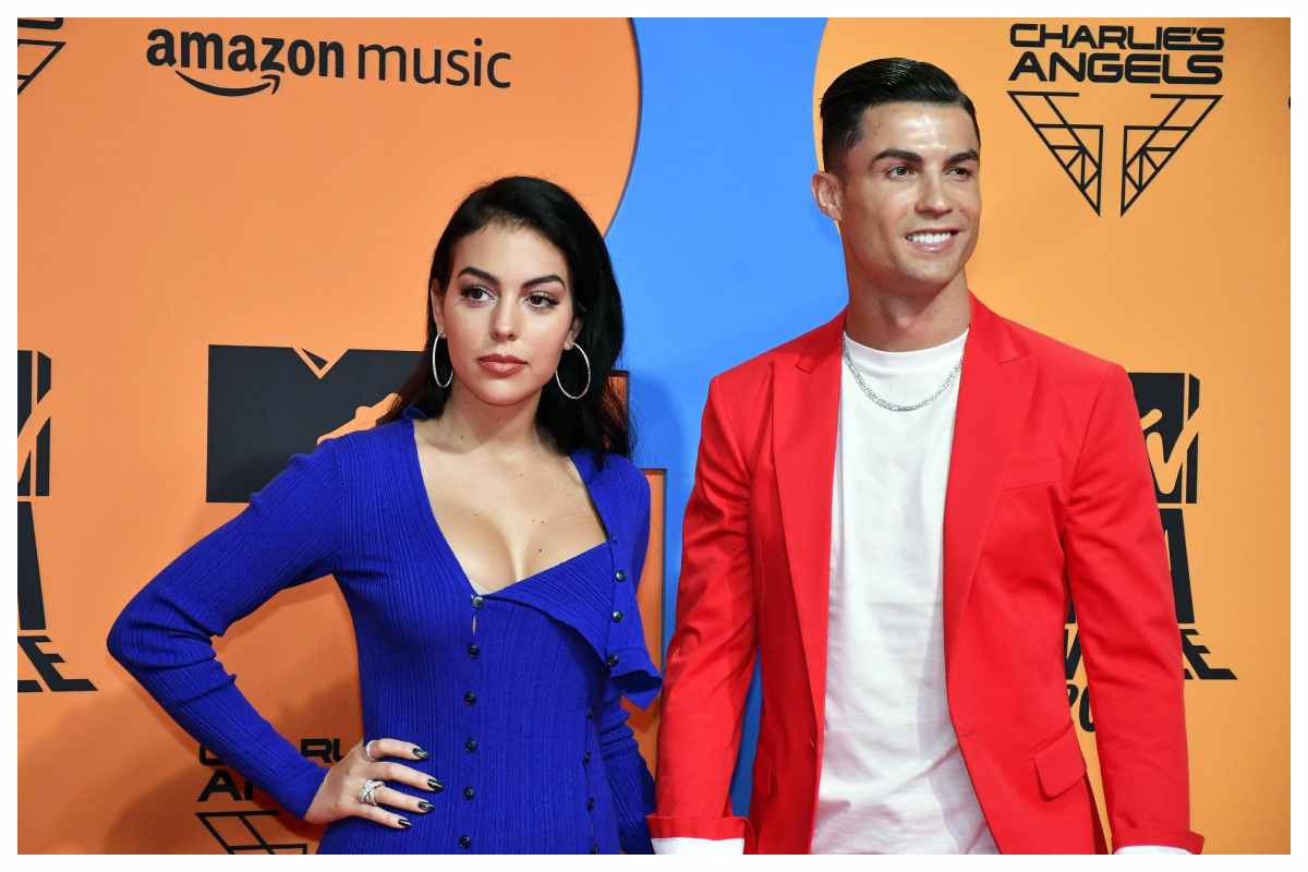 Ronaldo e Georgina presentazione